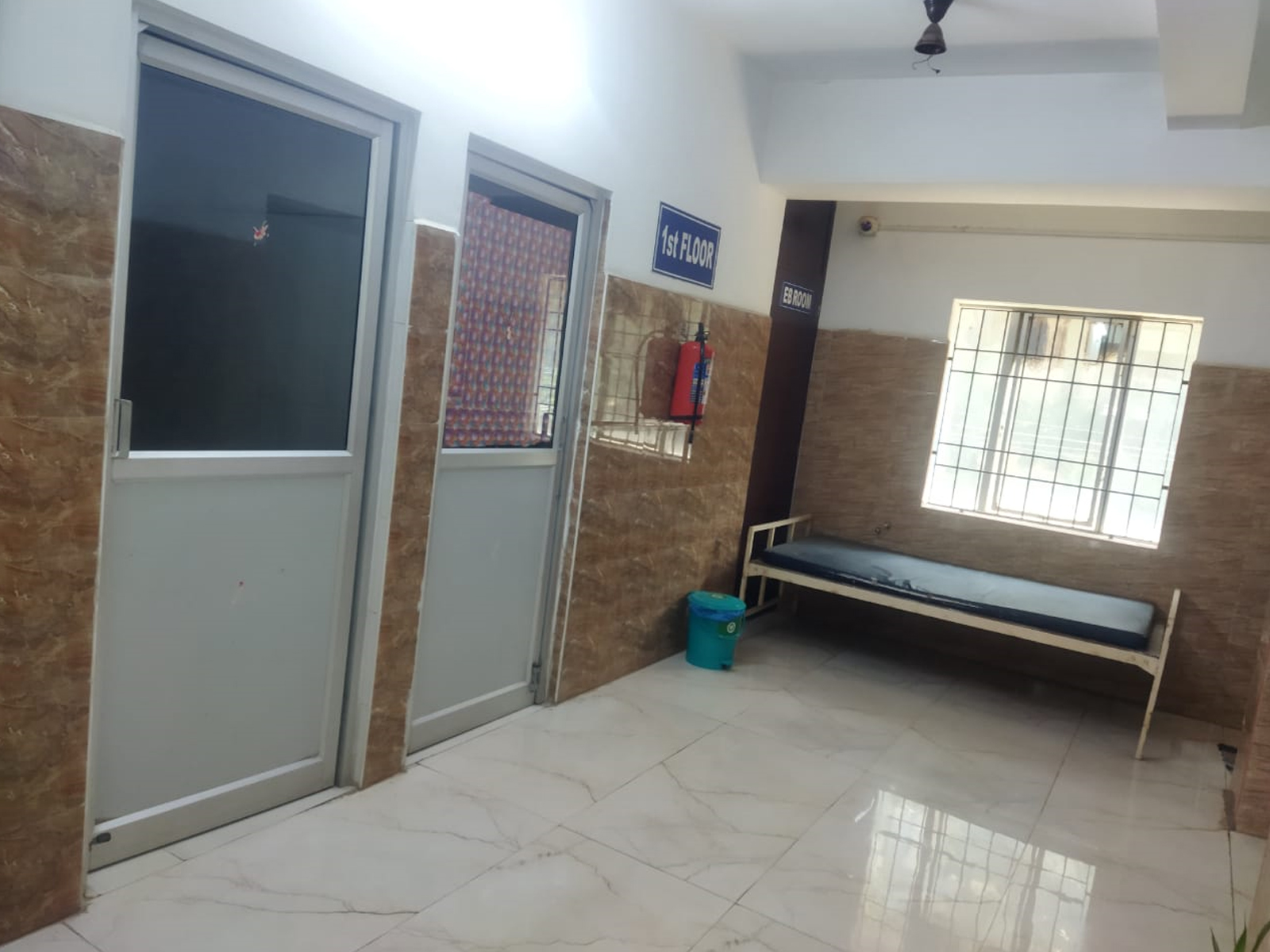 Sanjiv Hospital (24 Hours) is a Hospital in Thirumullaivoyal, Chennai.