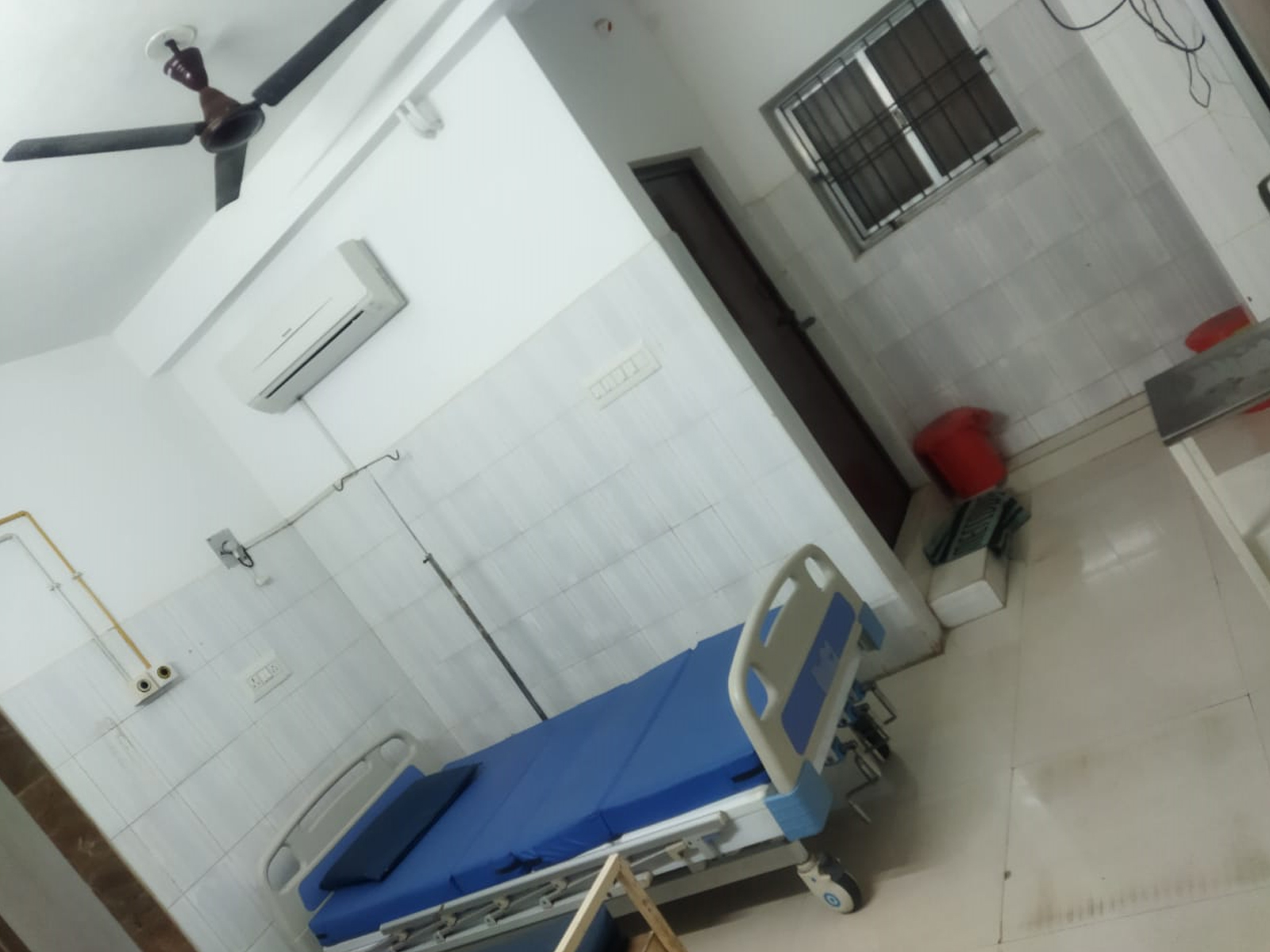 Sanjiv Hospital (24 Hours) is a Hospital in Thirumullaivoyal, Chennai.